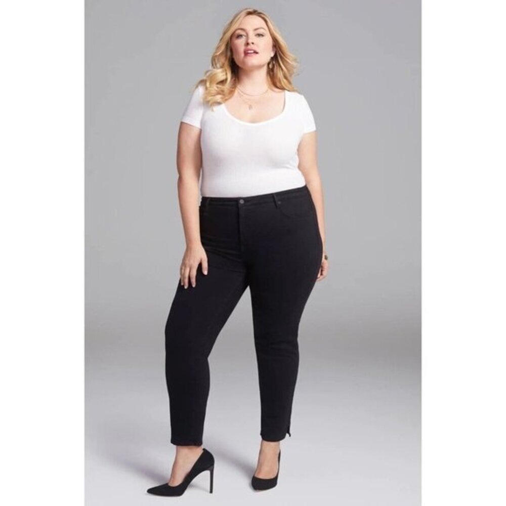 Curves 360 by NYDJ Slim Straight Ankle Jeans in Black With Side Slits Sz 26 NWT